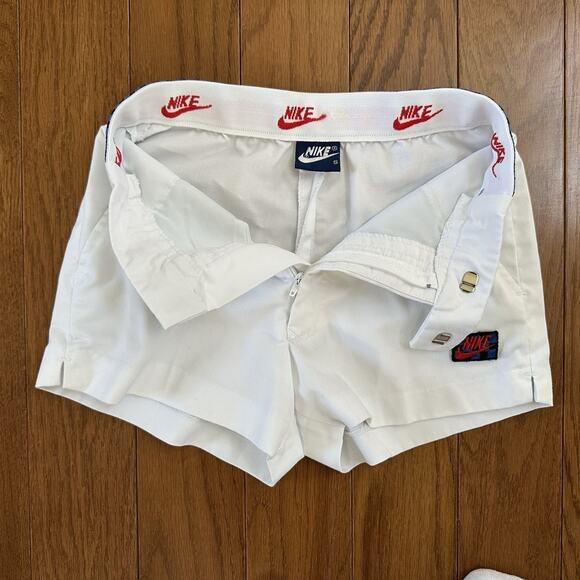 VTG 80s Nike Tennis Checkerboard Logo Shorts Kids White Size Small Blue Tag - Picture 4 of 5